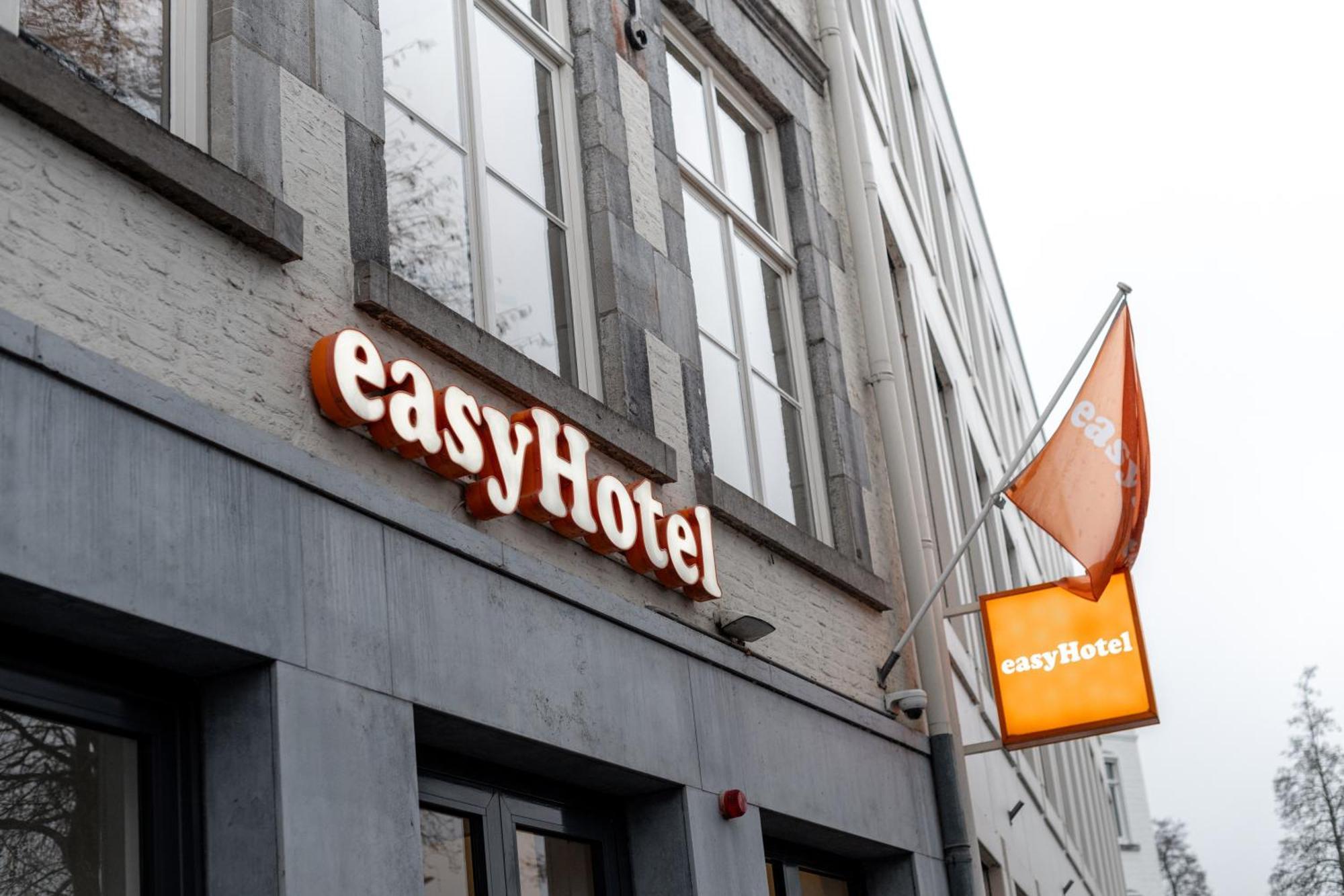 Easyhotel Maastricht City Centre Ngoại thất bức ảnh