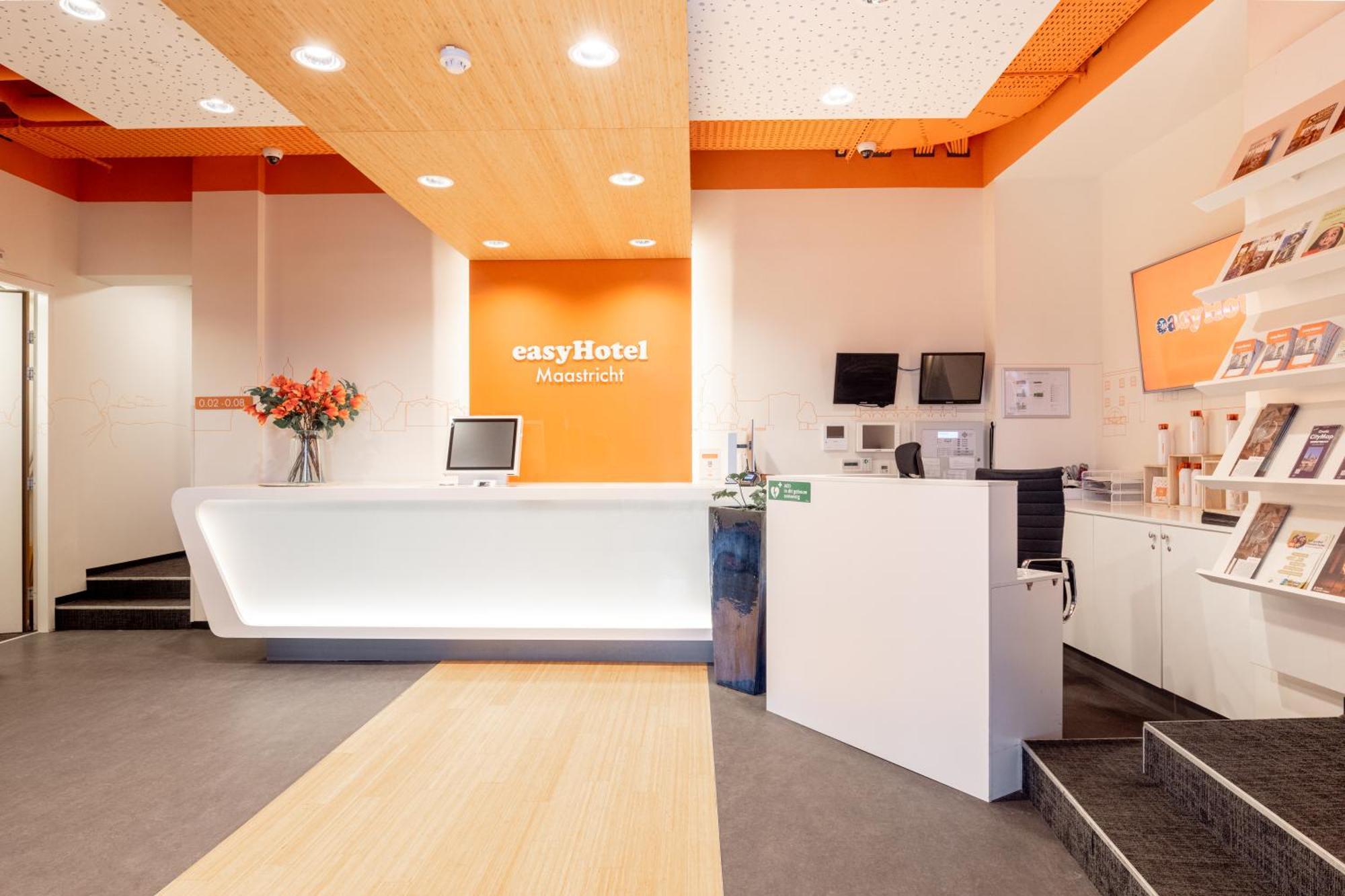 Easyhotel Maastricht City Centre Ngoại thất bức ảnh