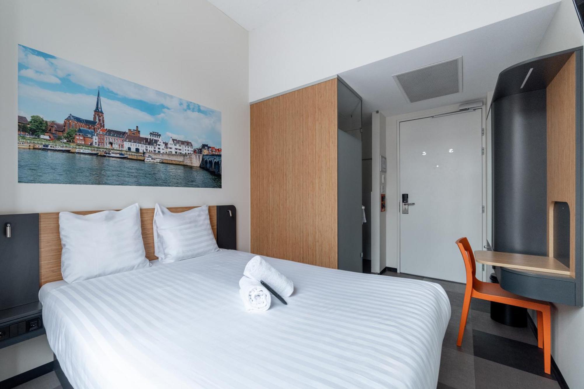 Easyhotel Maastricht City Centre Ngoại thất bức ảnh