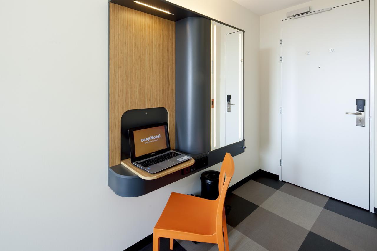 Easyhotel Maastricht City Centre Ngoại thất bức ảnh