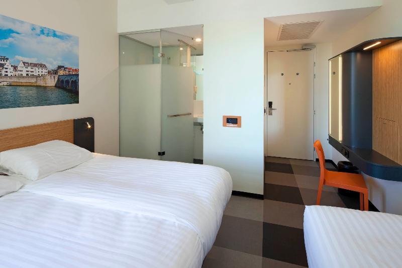 Easyhotel Maastricht City Centre Ngoại thất bức ảnh