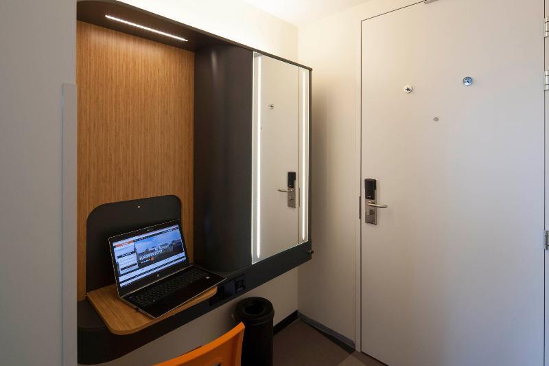 Easyhotel Maastricht City Centre Ngoại thất bức ảnh